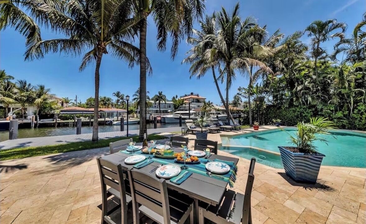 Photo of Outdoor in Central Beach