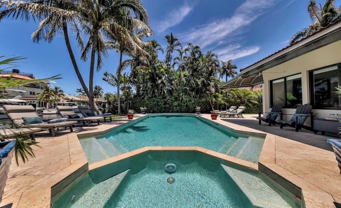 Photo of Outdoor in Central Beach
