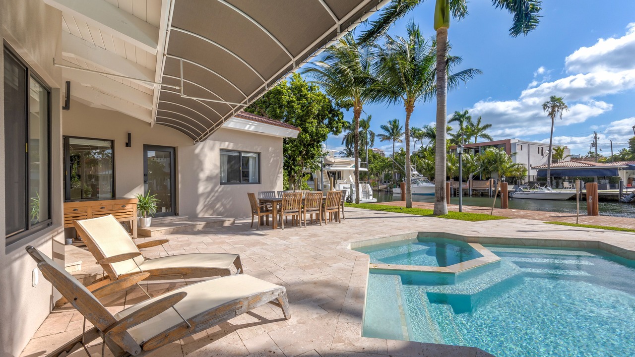 Photo of Outdoor in Central Beach