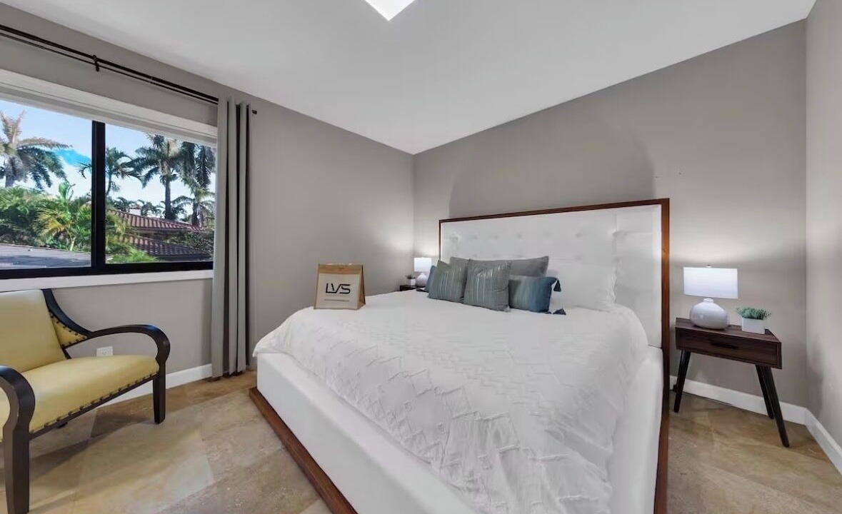 Photo of Bedroom in Central Beach