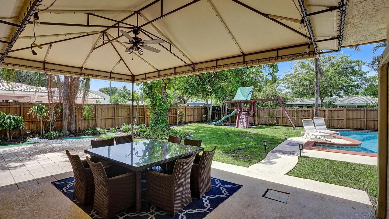Photo of Outdoor in Deerfield Beach