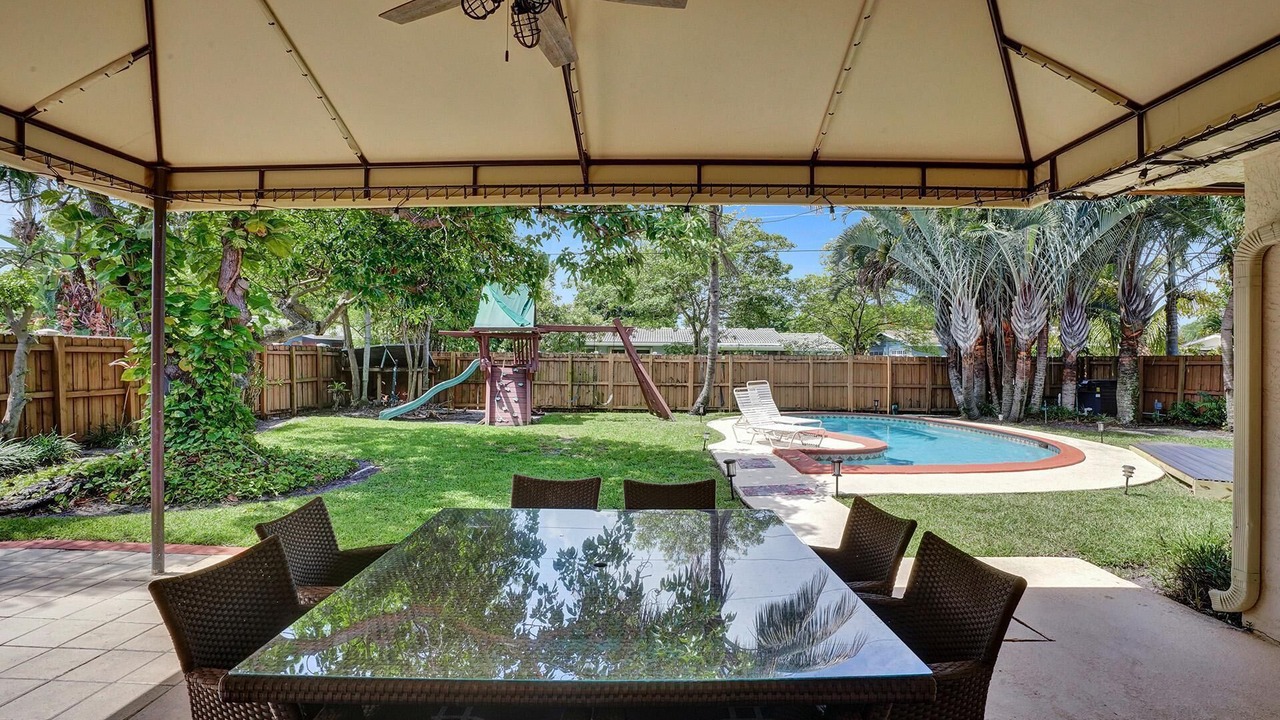Photo of Outdoor in Deerfield Beach