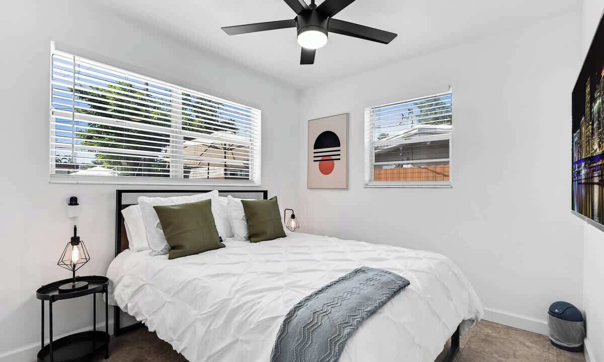Photo of Bedroom in West Hollywood