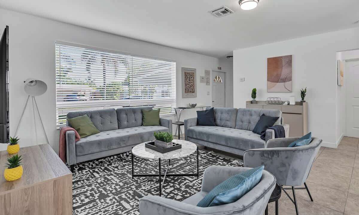 Photo of Livingroom in West Hollywood