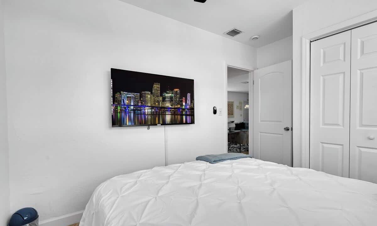 Photo of Bedroom in West Hollywood