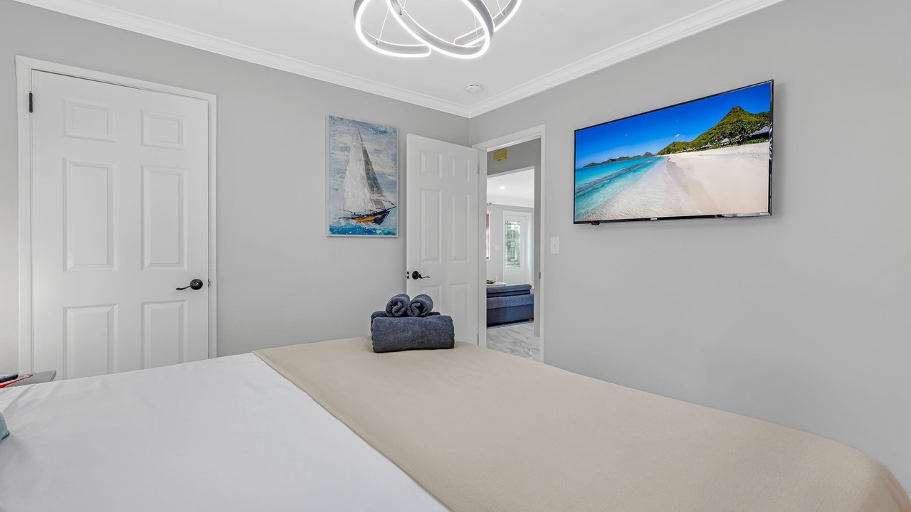 Photo of Bedroom in Imperial Point