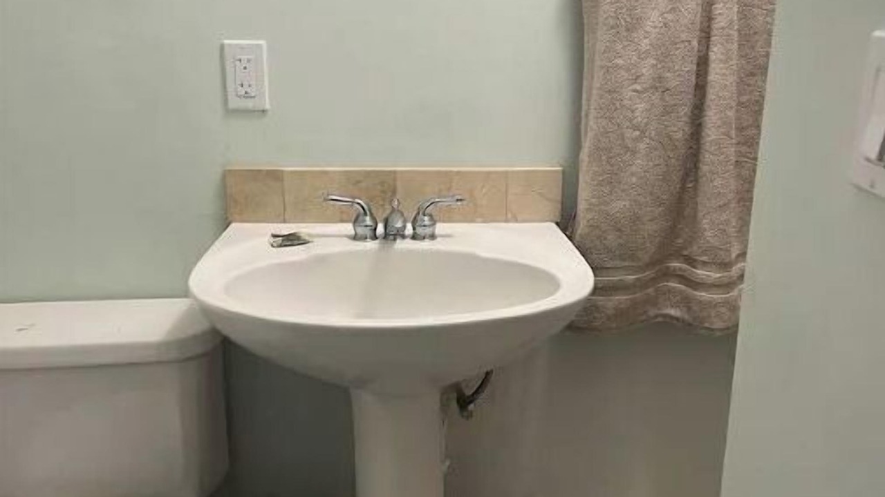 Photo of Bathroom in Hollywood