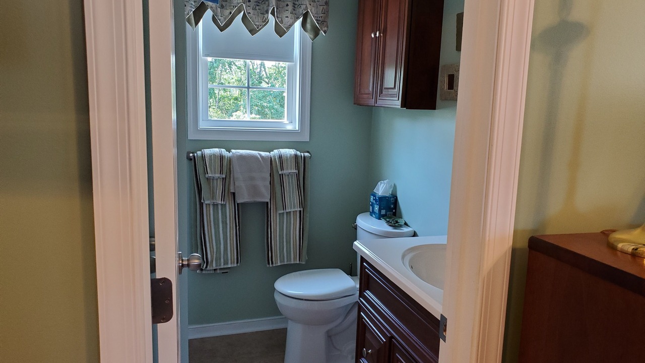 Photo of Bathroom in Hardyville