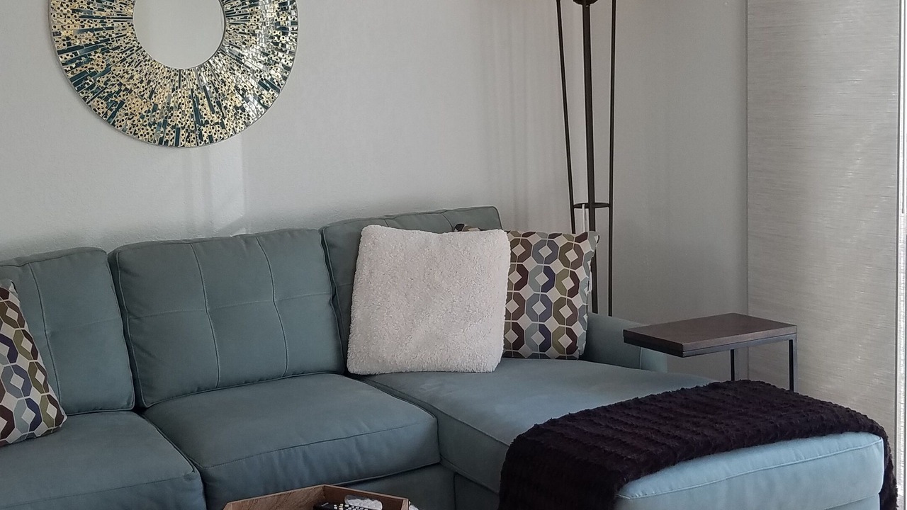 Photo of Livingroom in Central Beach