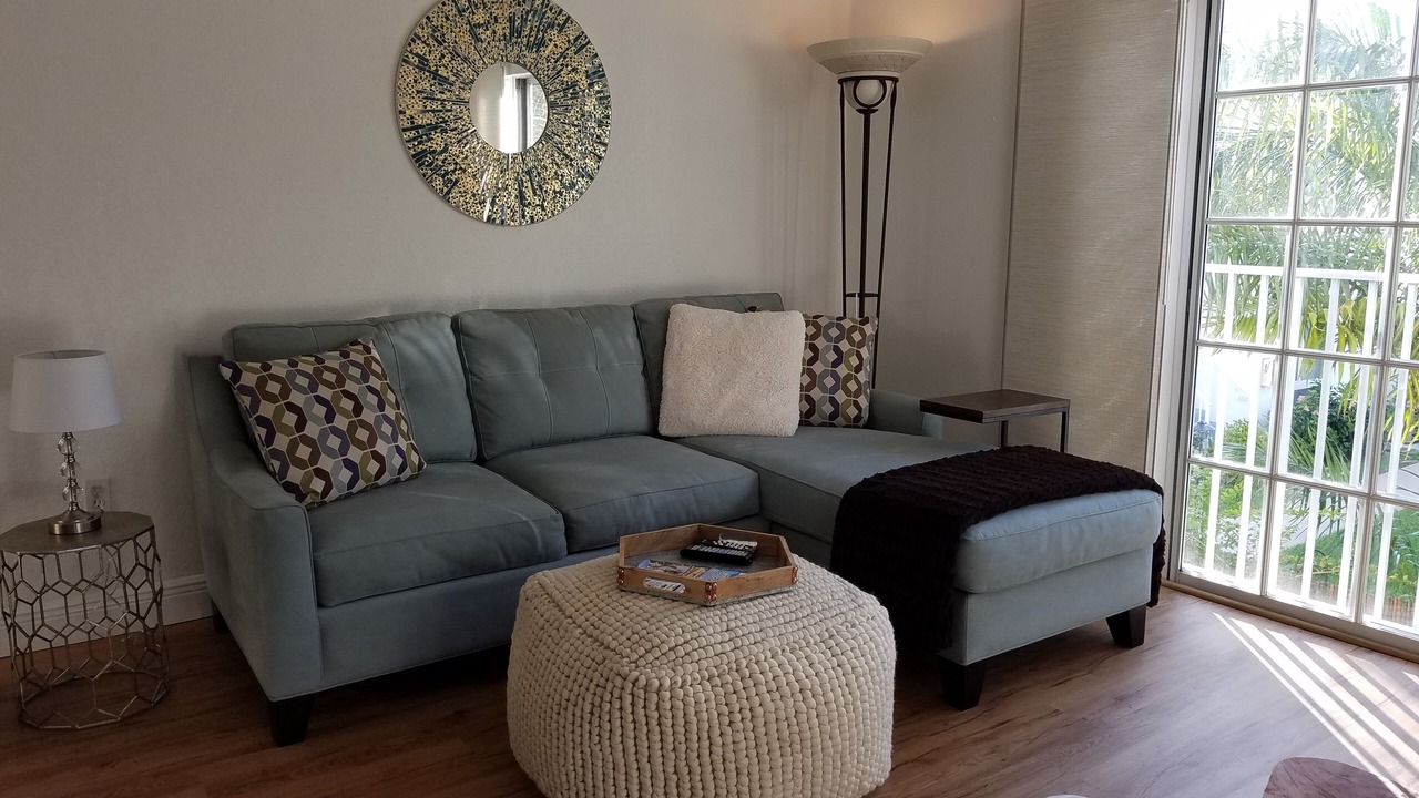 Photo of Livingroom in Central Beach