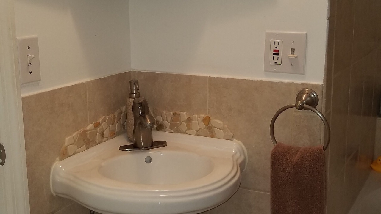 Photo of Bathroom in Central Beach