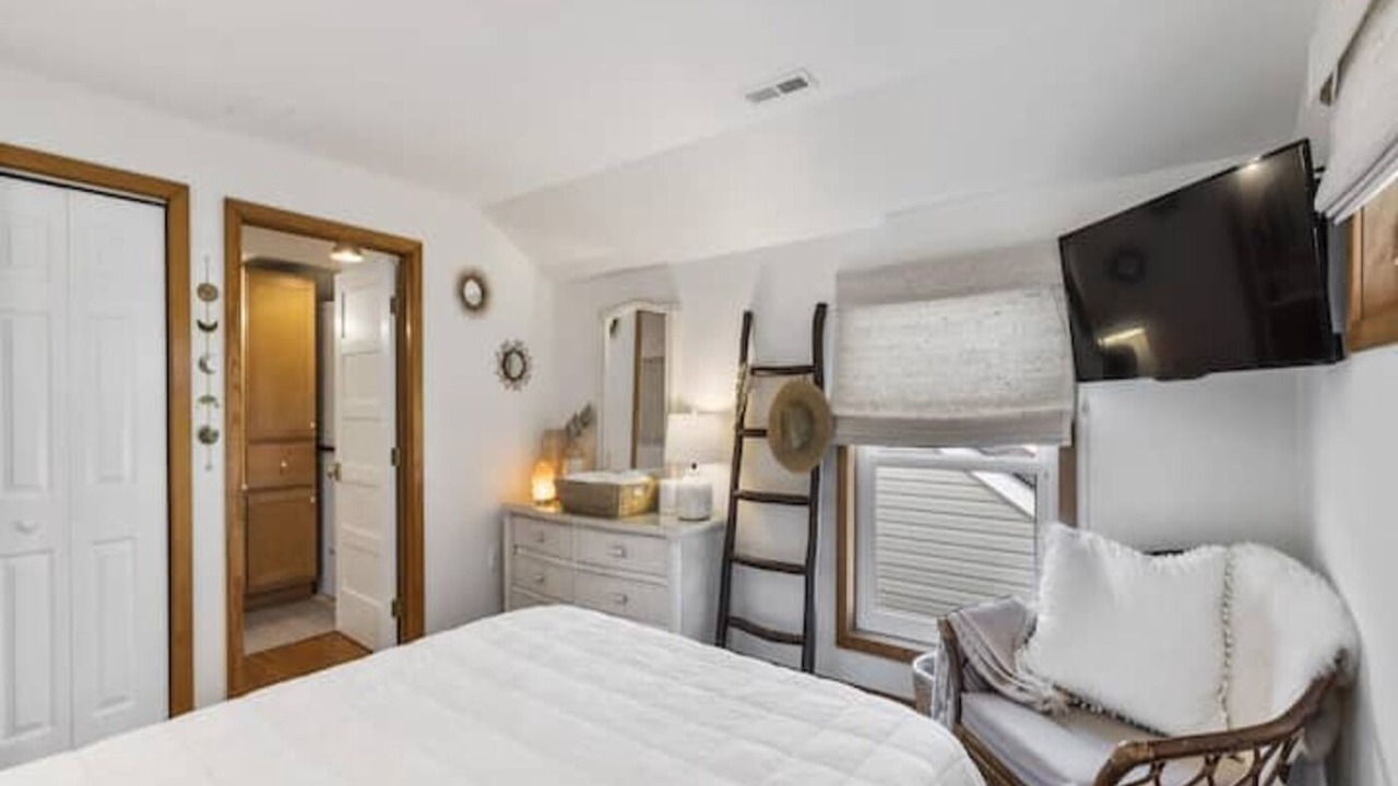 Photo of Bedroom in North End