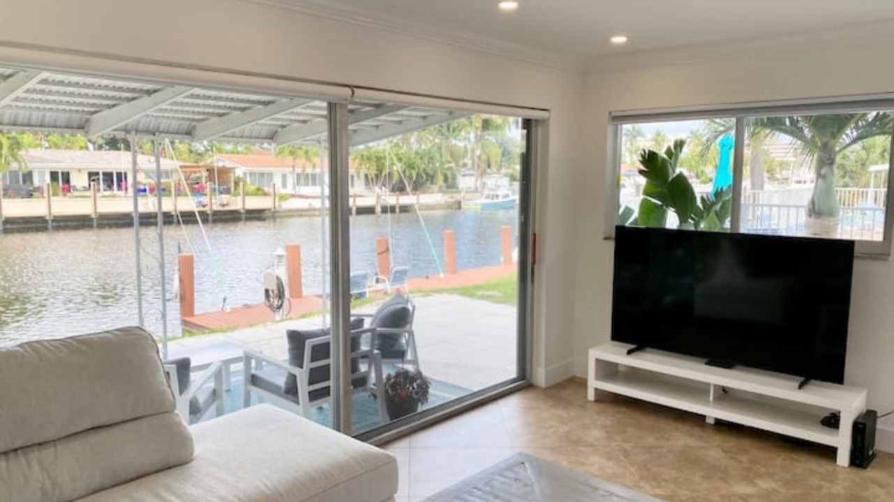 Photo of Livingroom in Harbor Village