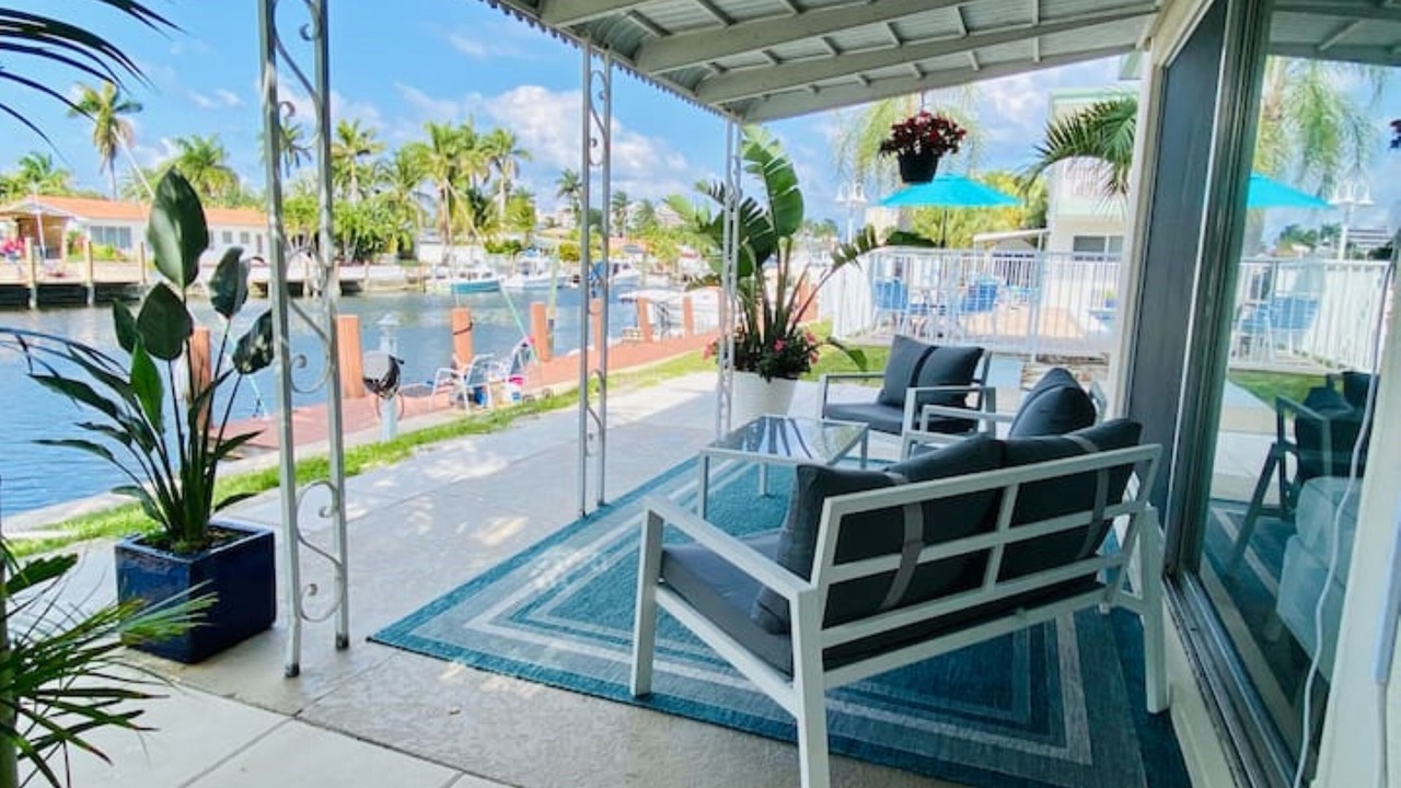 Photo of Patio Balcony in Harbor Village