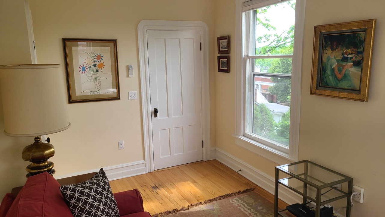 Photo of Livingroom in Catskill