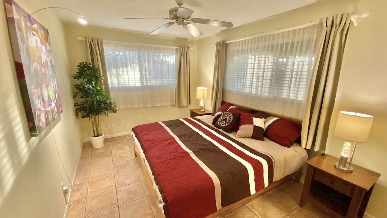 Photo of Bedroom in Imperial Point