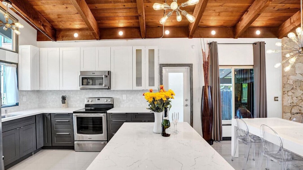 Photo of Kitchen in North Andrews Gardens