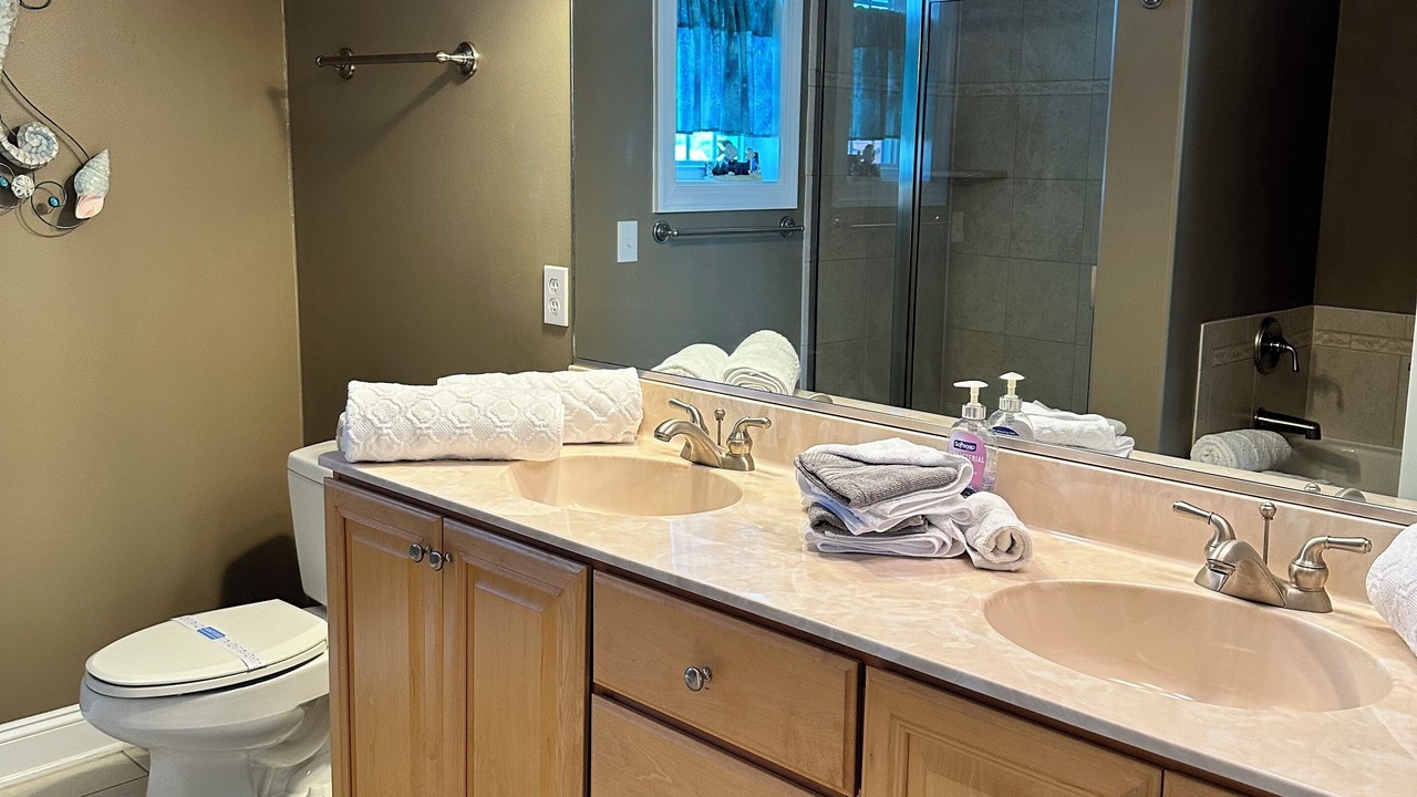 Photo of Bathroom in Chincoteague