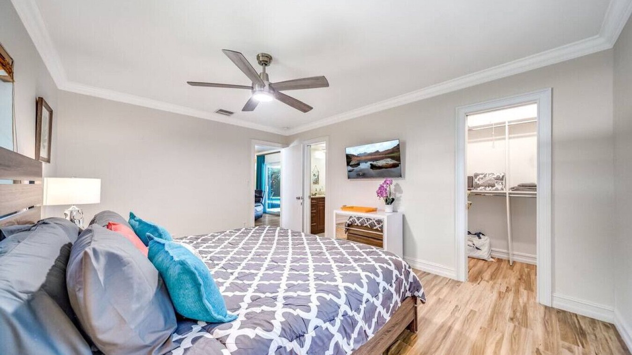 Photo of Bedroom in Cypress Lakes