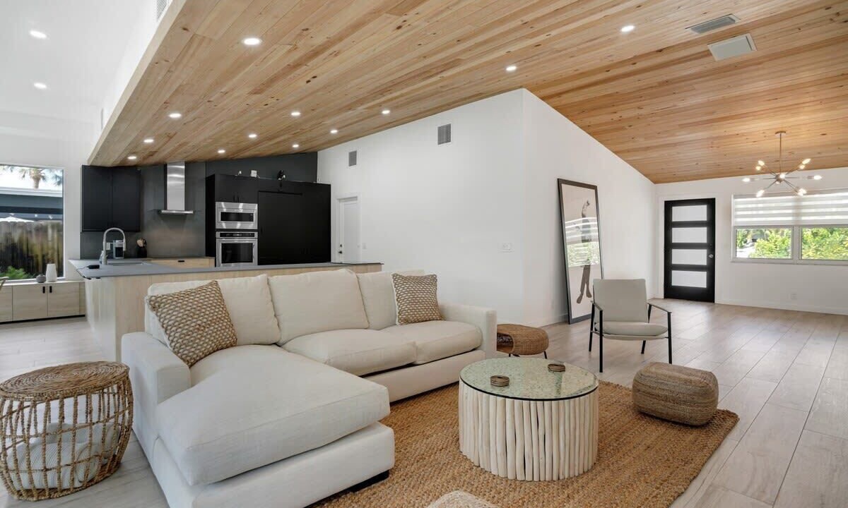 Photo of Livingroom in Delray Beach