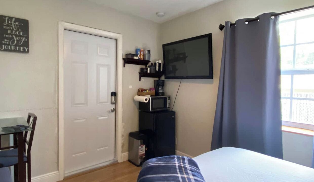 Photo of Bedroom in Central Fort Lauderdale