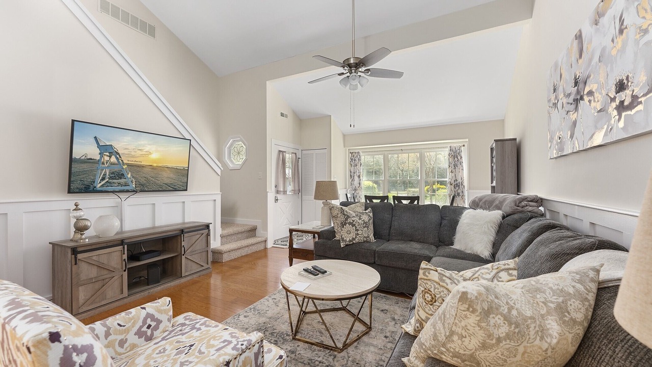 Photo of Livingroom in Lower Township