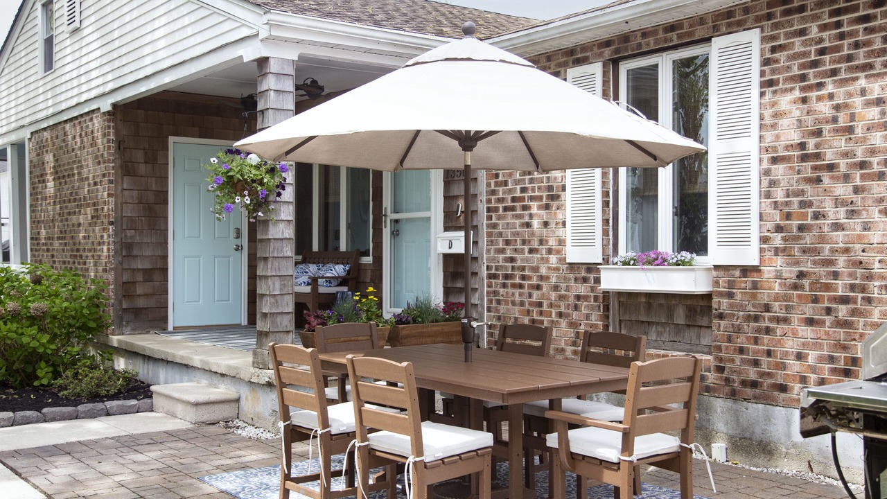Photo of Outdoor in Village Green