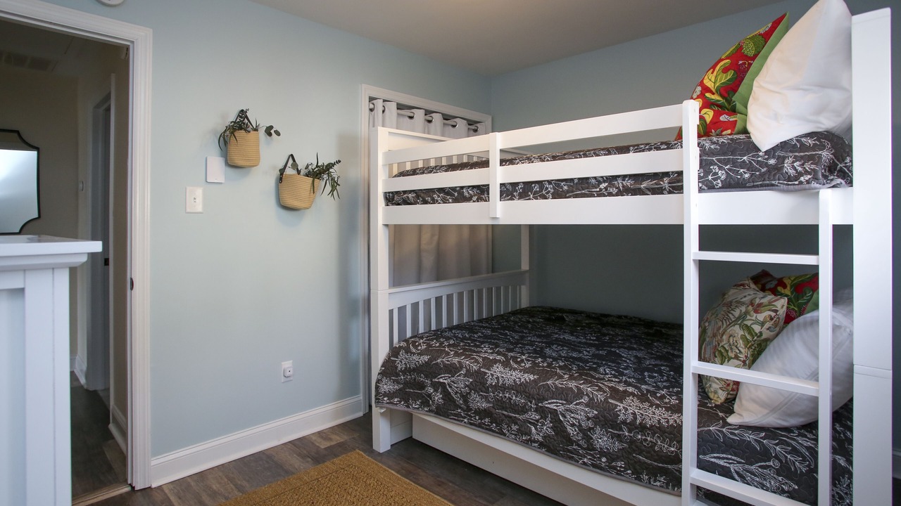 Photo of Bedroom in Village Green