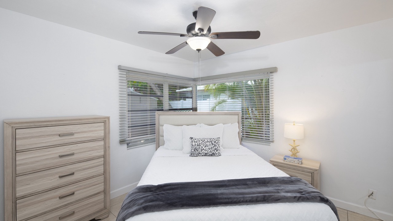 Photo of Bedroom in Dolphin Isles
