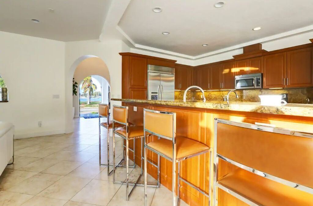Photo of Kitchen in Hollywood Lakes