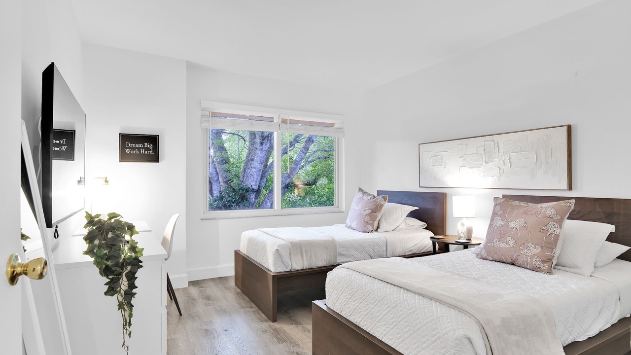 Photo of Bedroom in Mission Bay