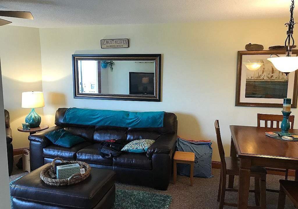 Photo of Livingroom in Diamond Beach