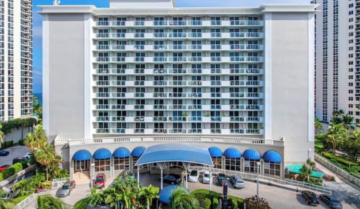 Photo of Outdoor in Sunny Isles Beach