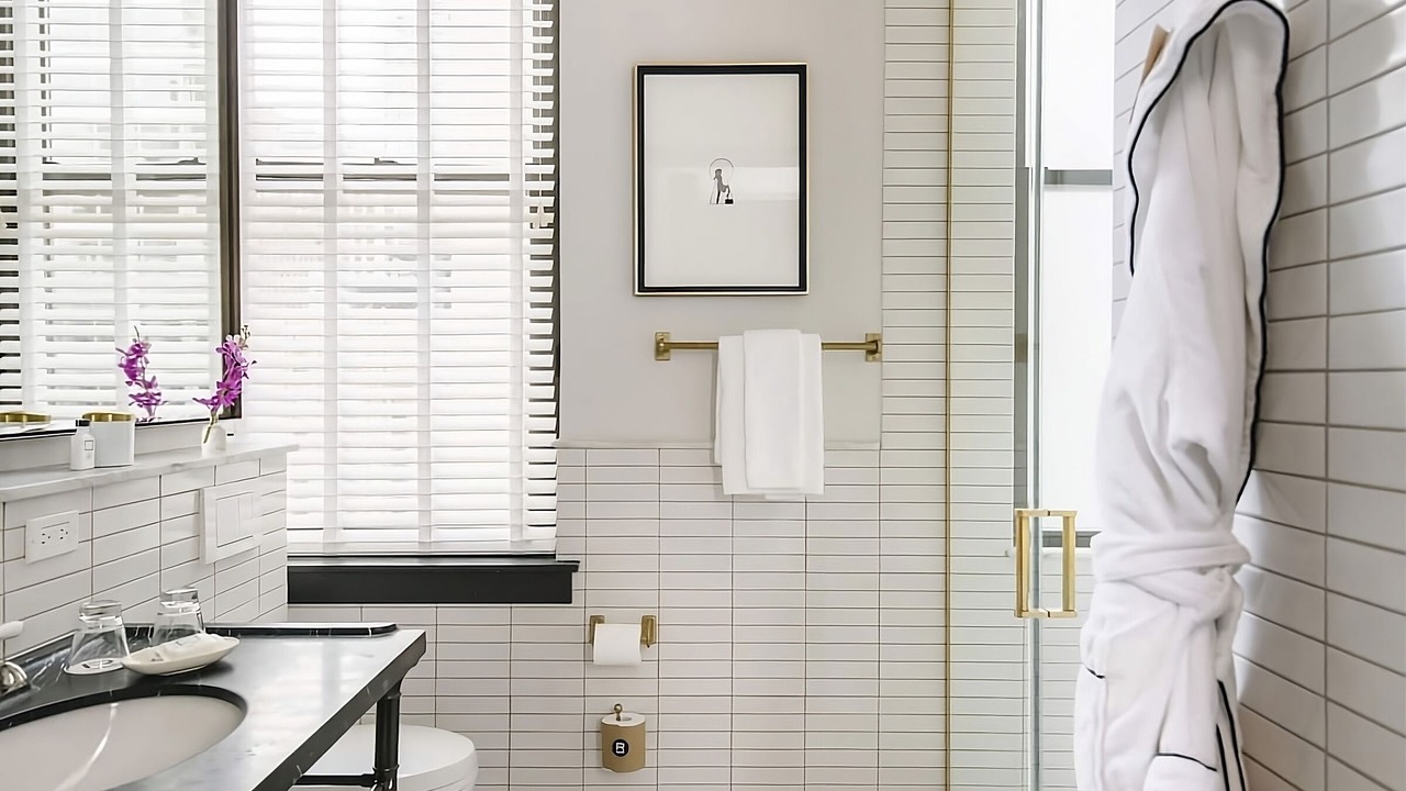 Photo of Bathroom in Midtown