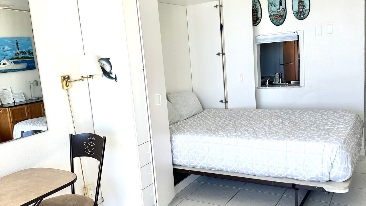 Photo of Bedroom in Pompano Beach
