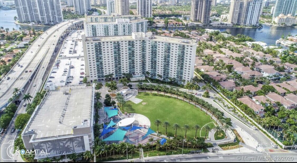 Photo of Outdoor in Sunny Isles Beach