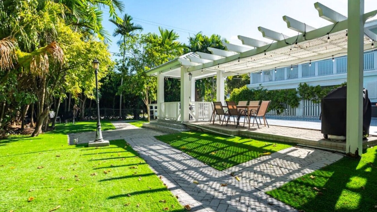 Photo of Outdoor in South Lake