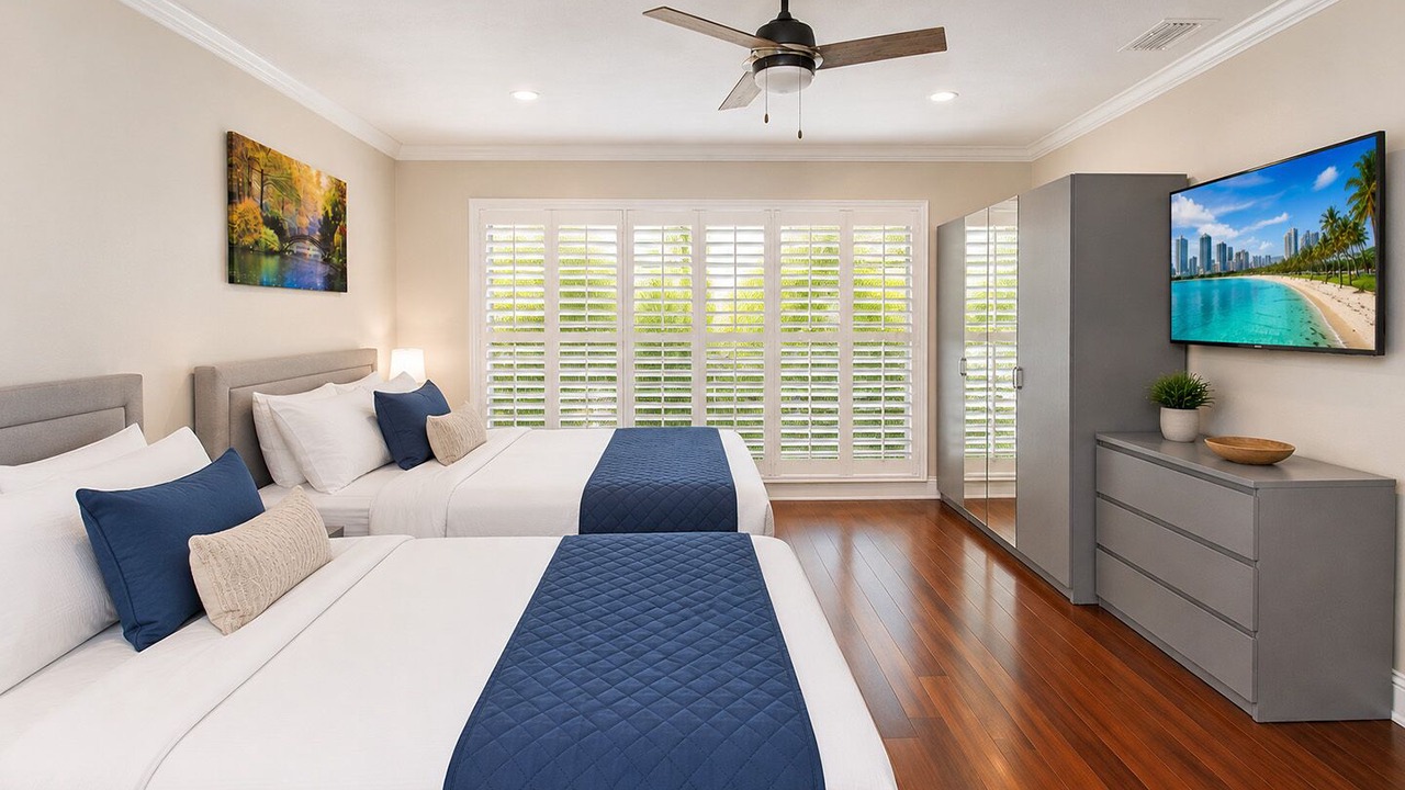 Photo of Bedroom in South Lake