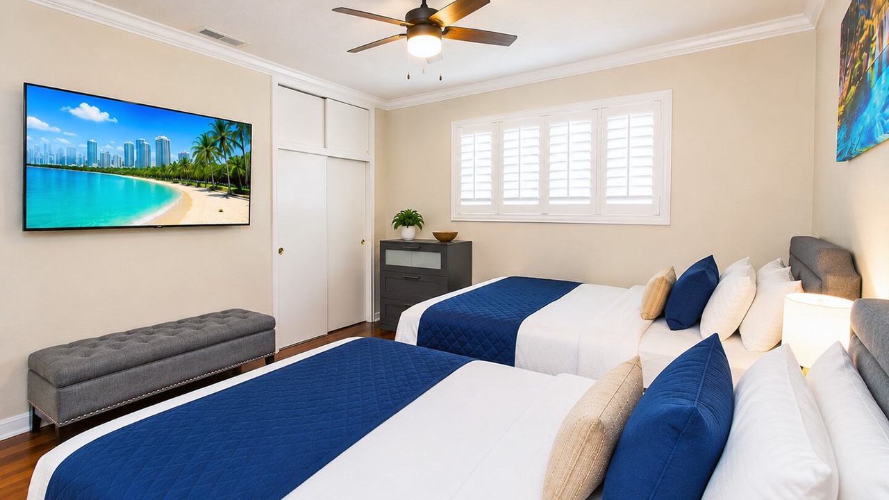 Photo of Bedroom in South Lake