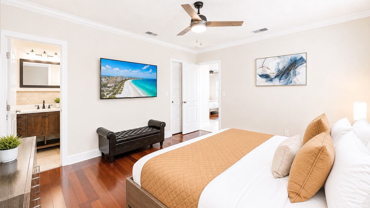 Photo of Bedroom in South Lake