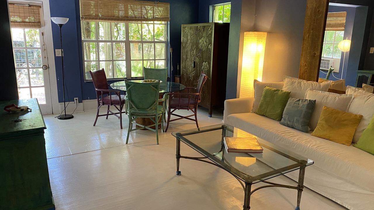 Photo of Livingroom in Coconut Grove