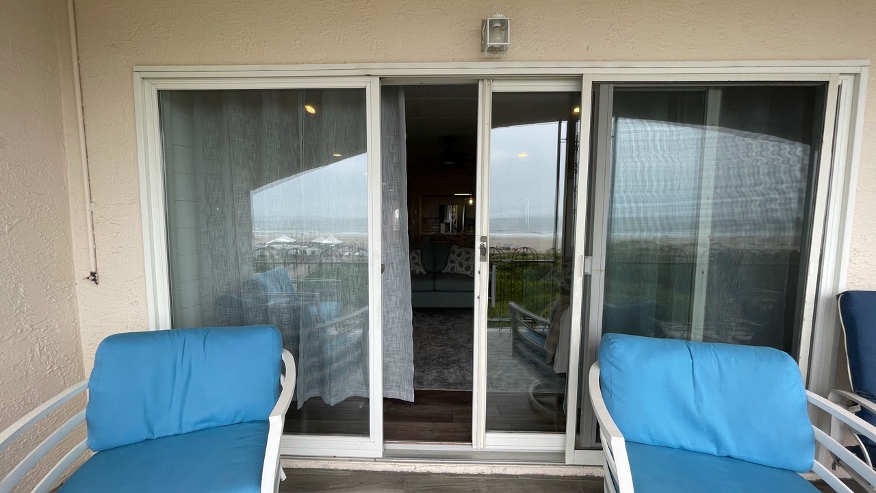 Photo of Patio Balcony in Diamond Beach