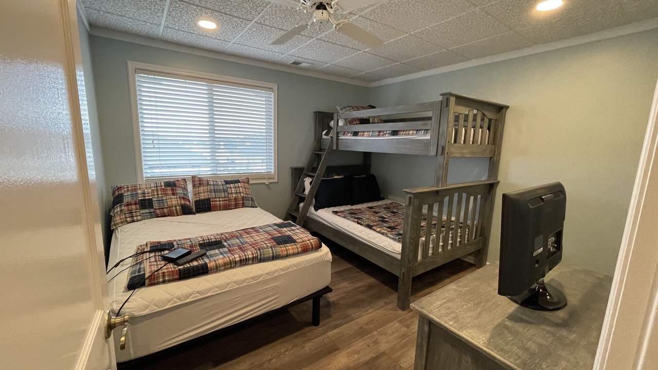 Photo of Bedroom in Diamond Beach