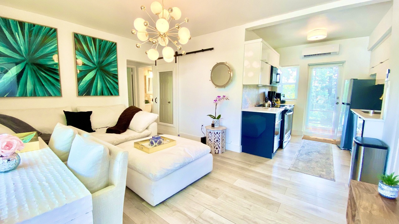 Photo of Livingroom in Little Haiti