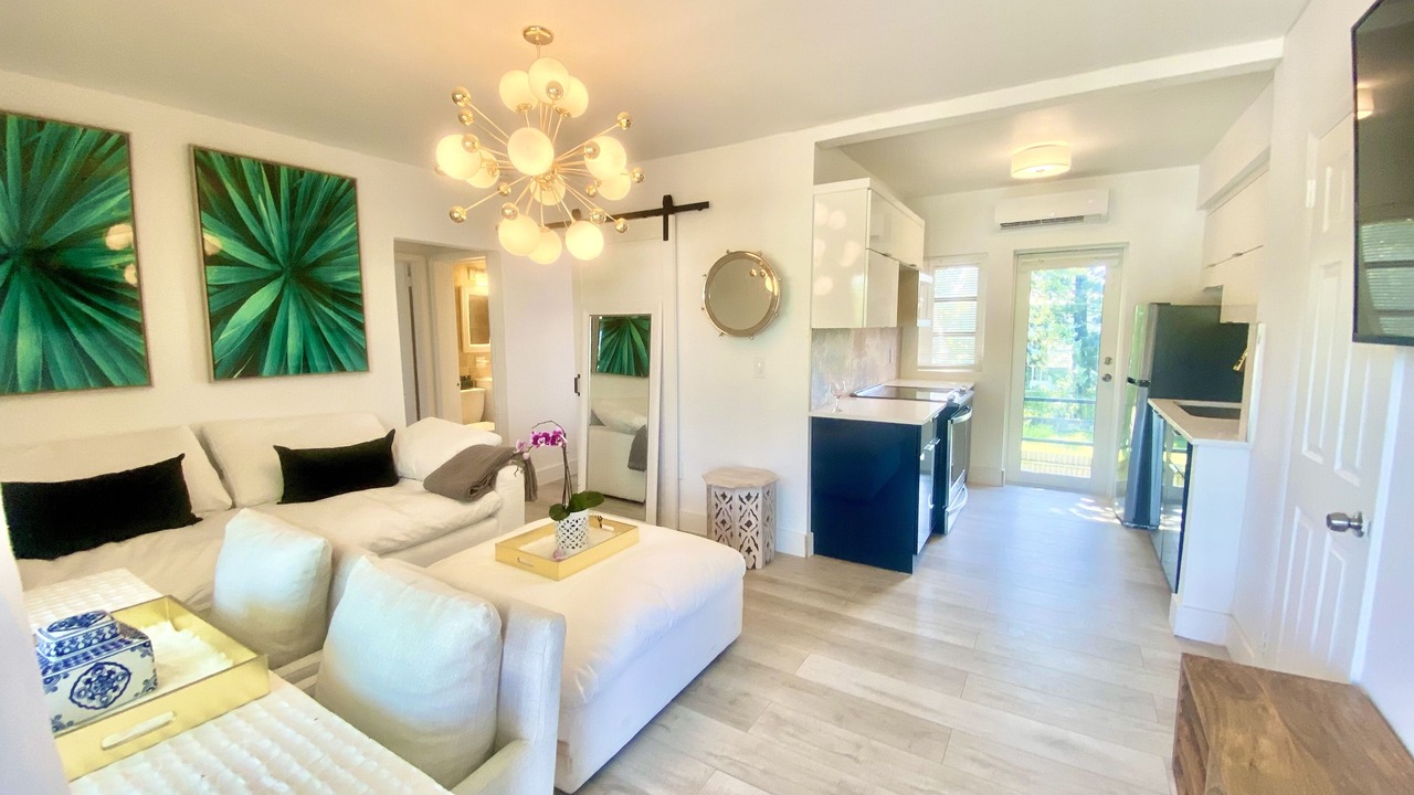 Photo of Livingroom in Little Haiti