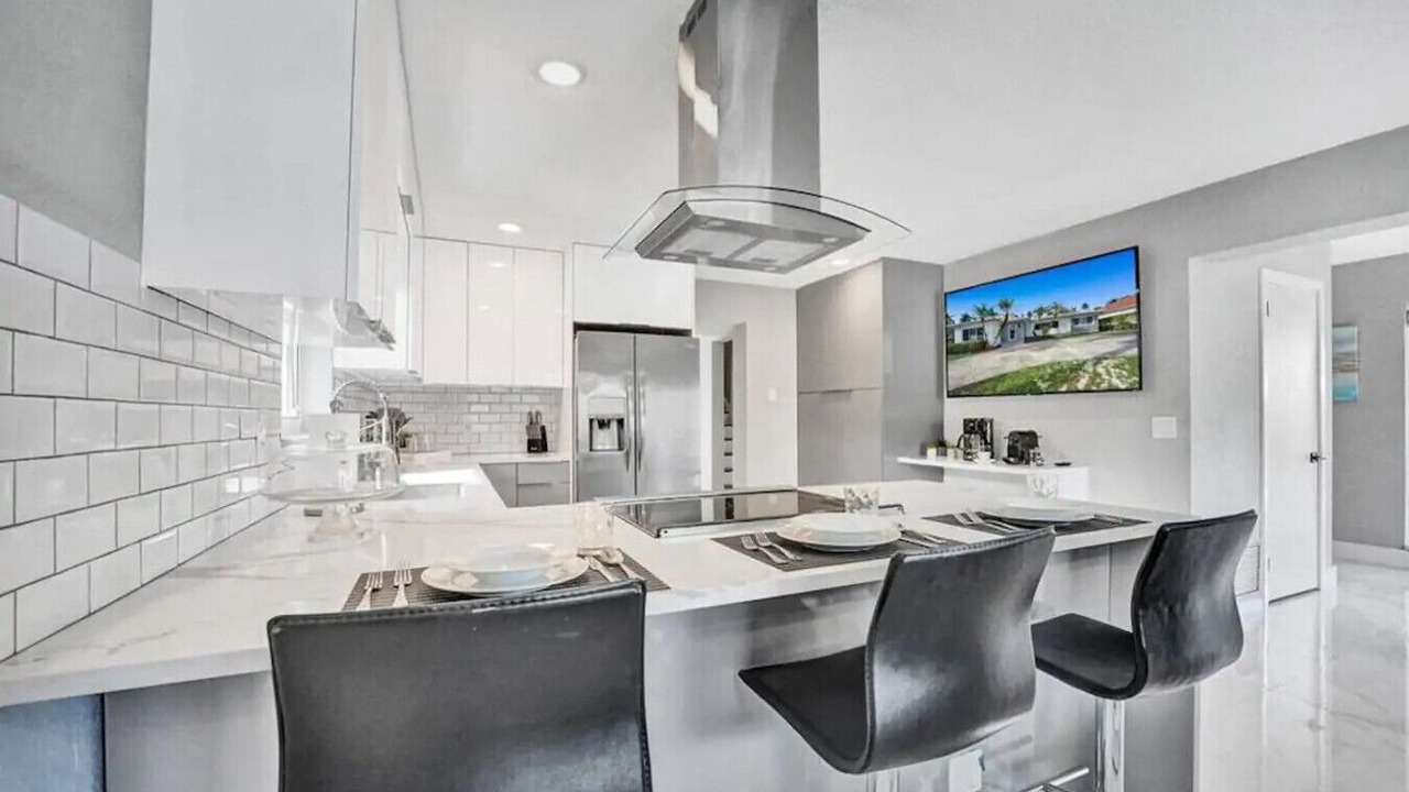 Photo of Kitchen in Hollywood Lakes