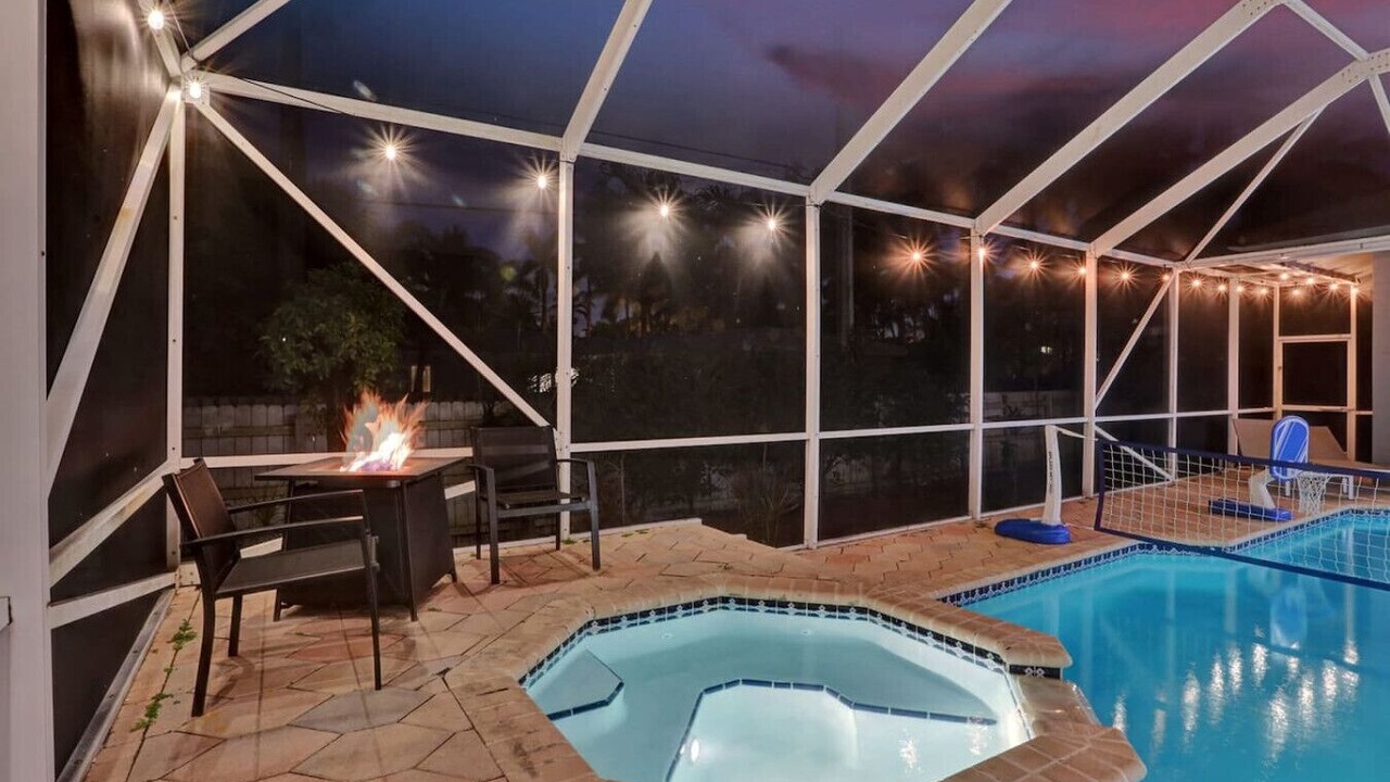 Photo of Outdoor in Downtown Hollywood