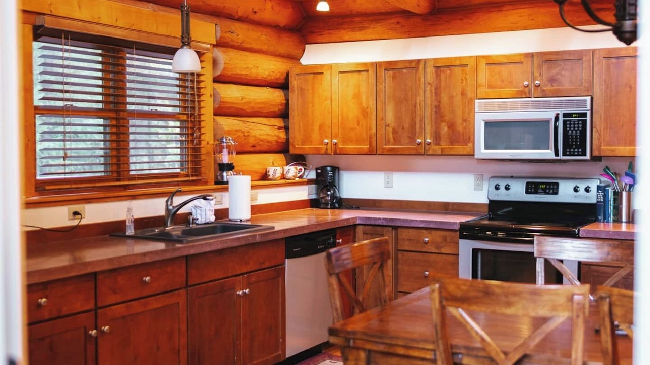Photo of Kitchen in West Glacier