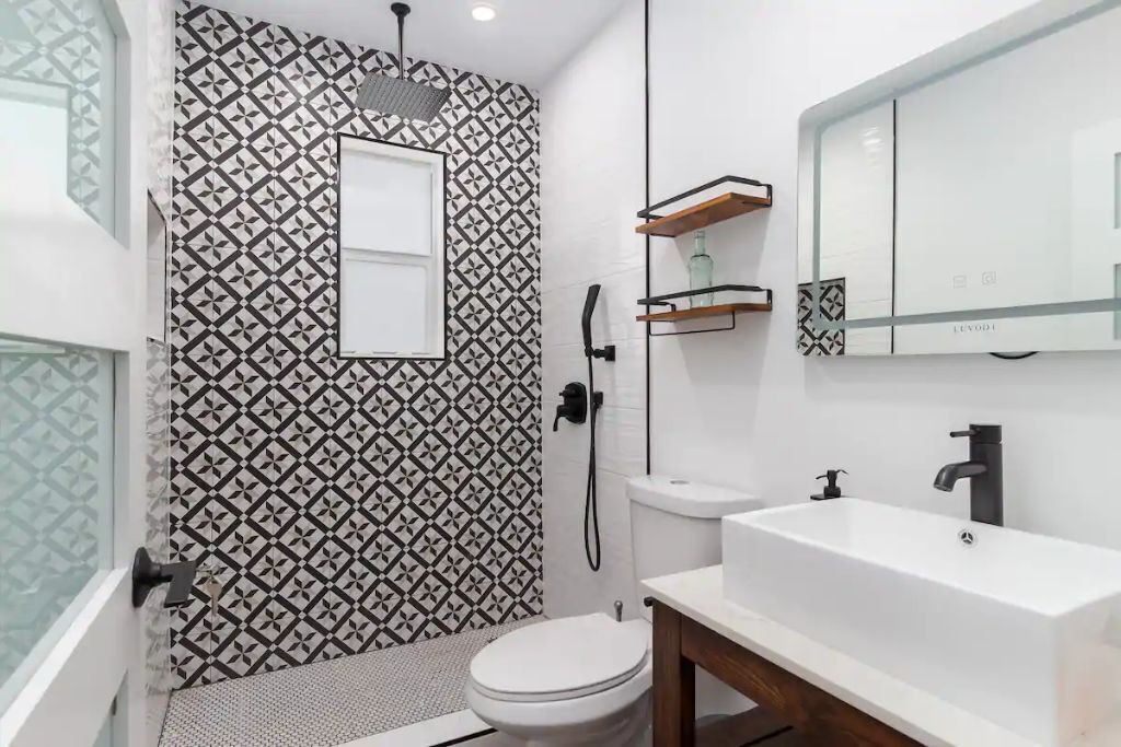 Photo of Bathroom in Miami Shores