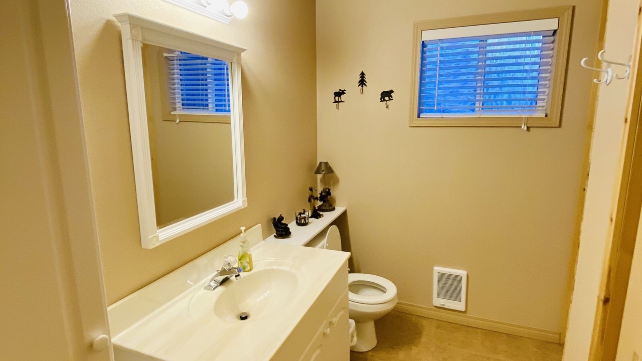 Photo of Bathroom in Rexford